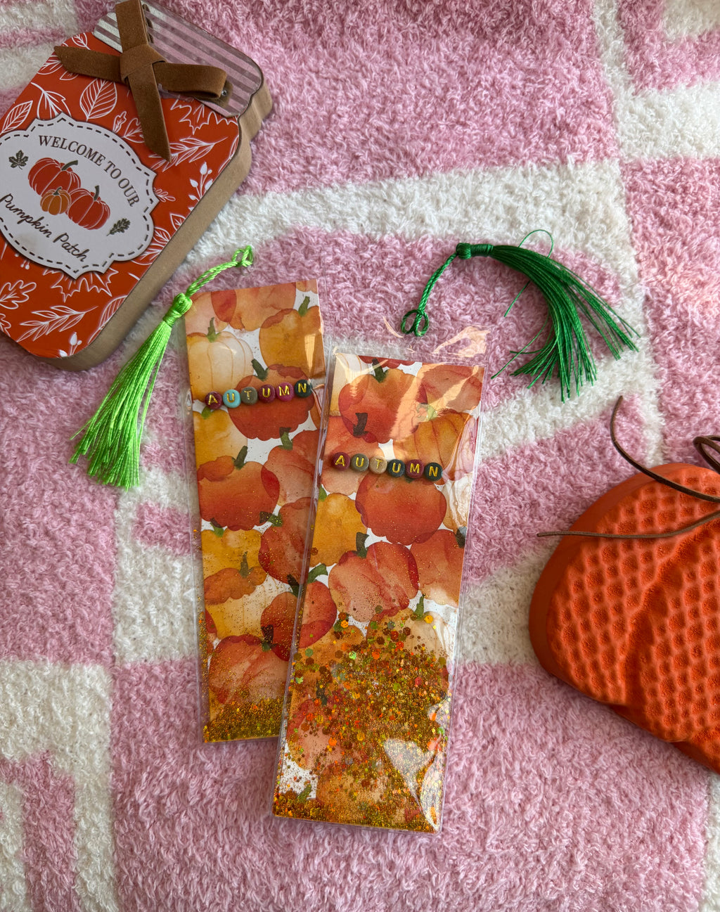 Autumn pumpkin glitter bookmark